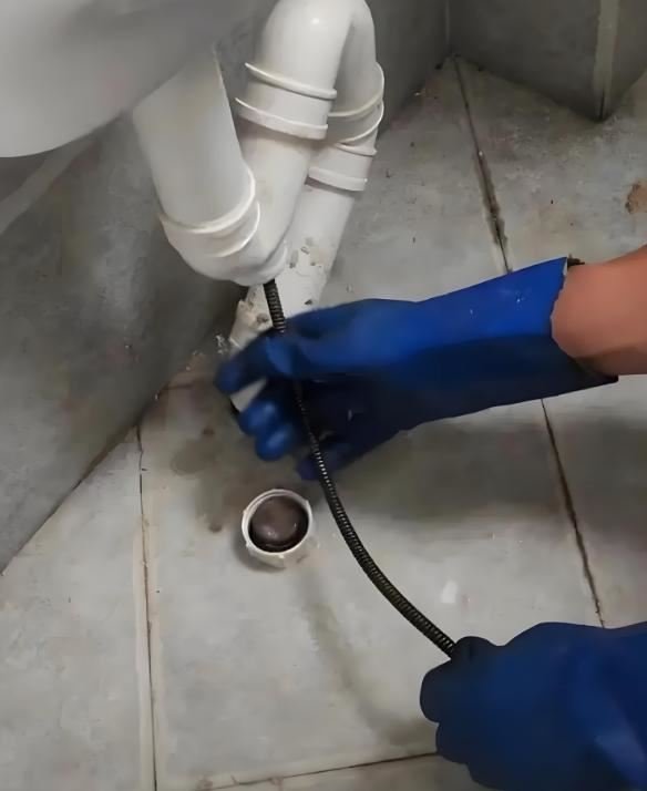 深圳管道疏通全方位服务:专业解决您的管道难题